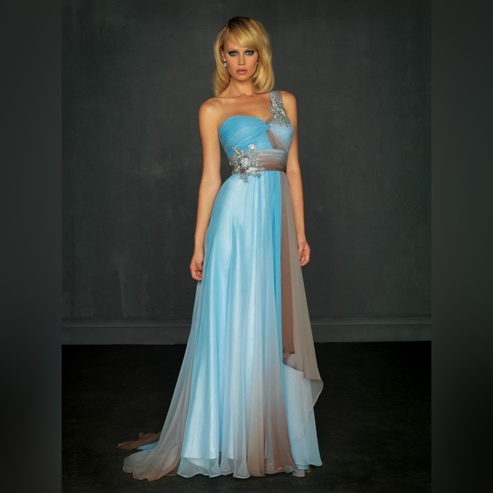 Elegant Blue and Brown One-Shoulder Dress 🩵